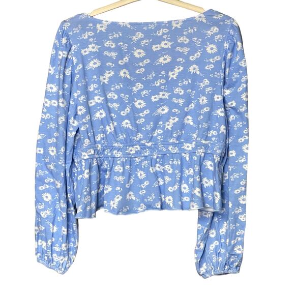 ASOS top blue white floral scooped cropped feminine whimsical size 14 - Picture 2 of 6